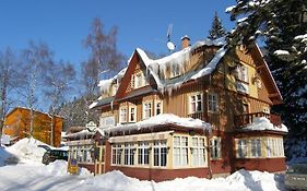 Hotel Diana
